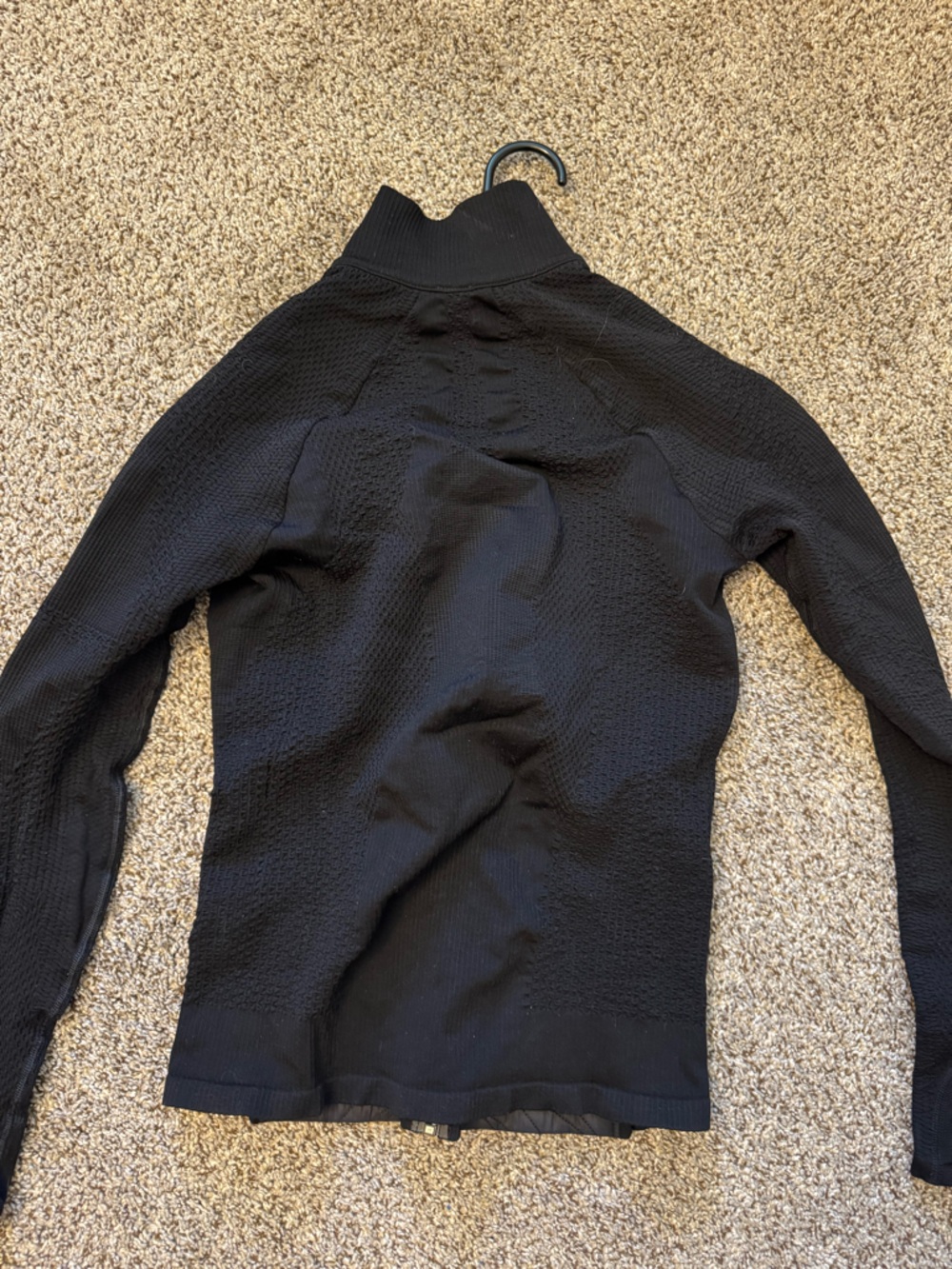 Athleta Black Quilted Hybrid Puffer Jacket - Picture 4 of 4